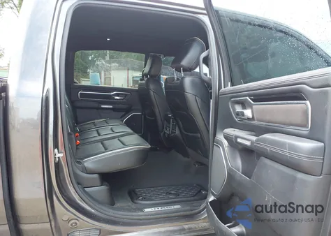 2022 Ram 1500 Laramie 4X4 5'7 Box z USA, uszkodzony, nr VIN 1C6SRFJT0NN427089